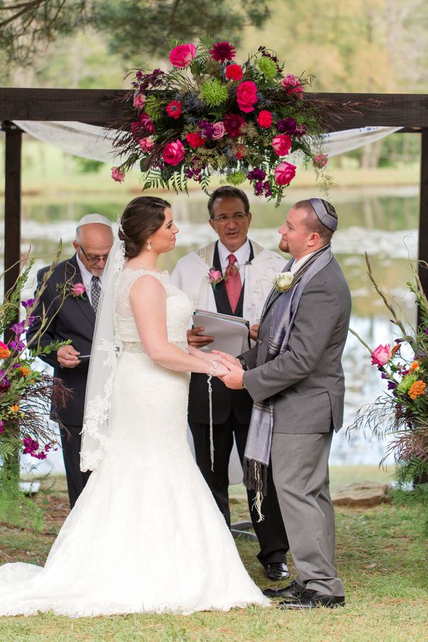 A Vibrant Fuchsia and Purple Pennsylvania Wedding