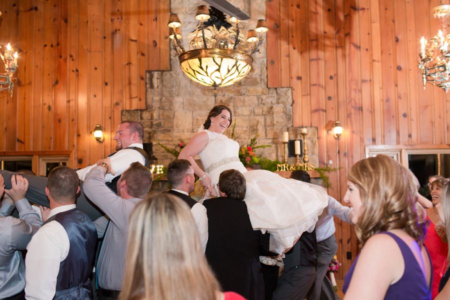 A Vibrant Fuchsia and Purple Pennsylvania Wedding