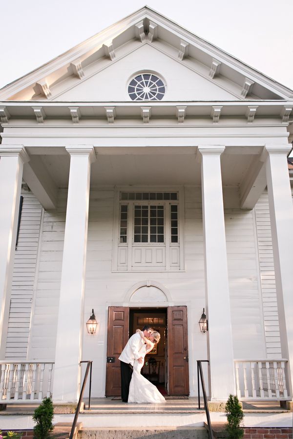  College Sweethearts Get Married in a Garden-Style Wedding