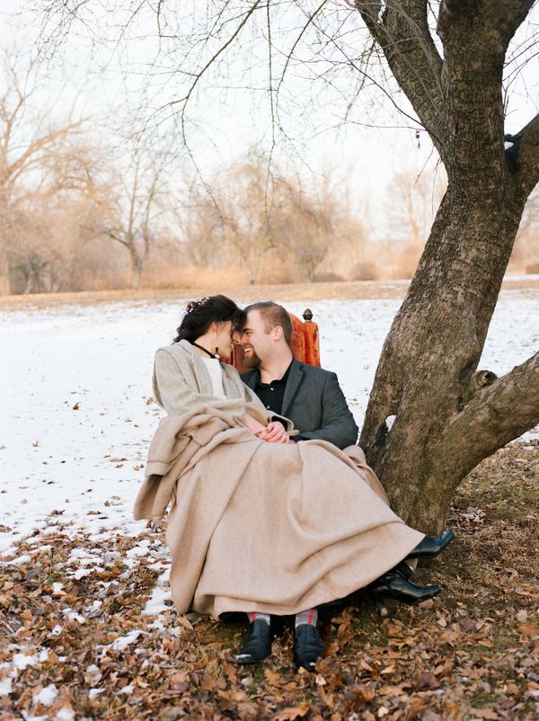  Intimate Winter Elopement Celebrated with Friends