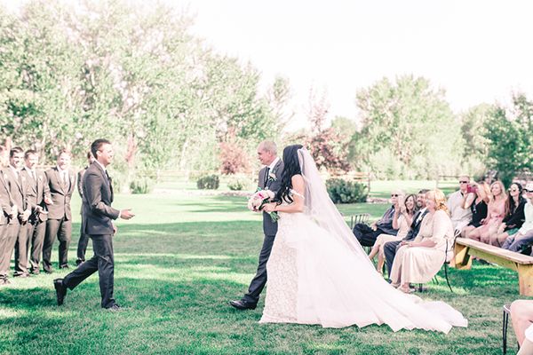  Stunning Dusty Rose Wedding in Montana