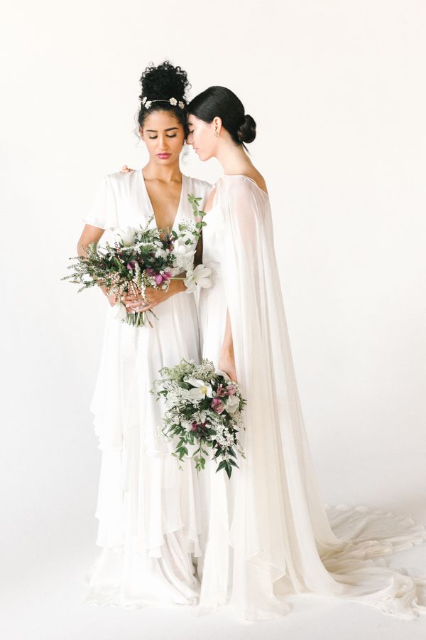 Stylish Wedding Inspiration in Bright Whites