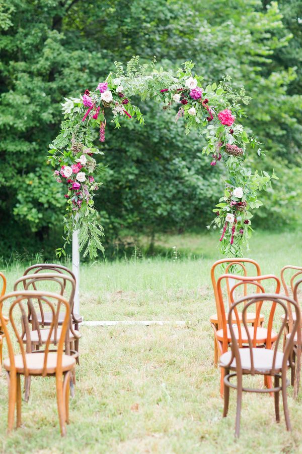 Love in Bloom Wedding Inspiration in the Countryside