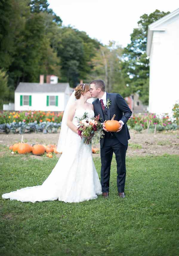 Harvest Inspired Real Wedding 