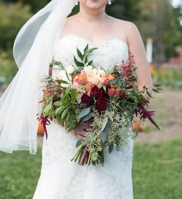  Harvest Inspired Real Wedding 