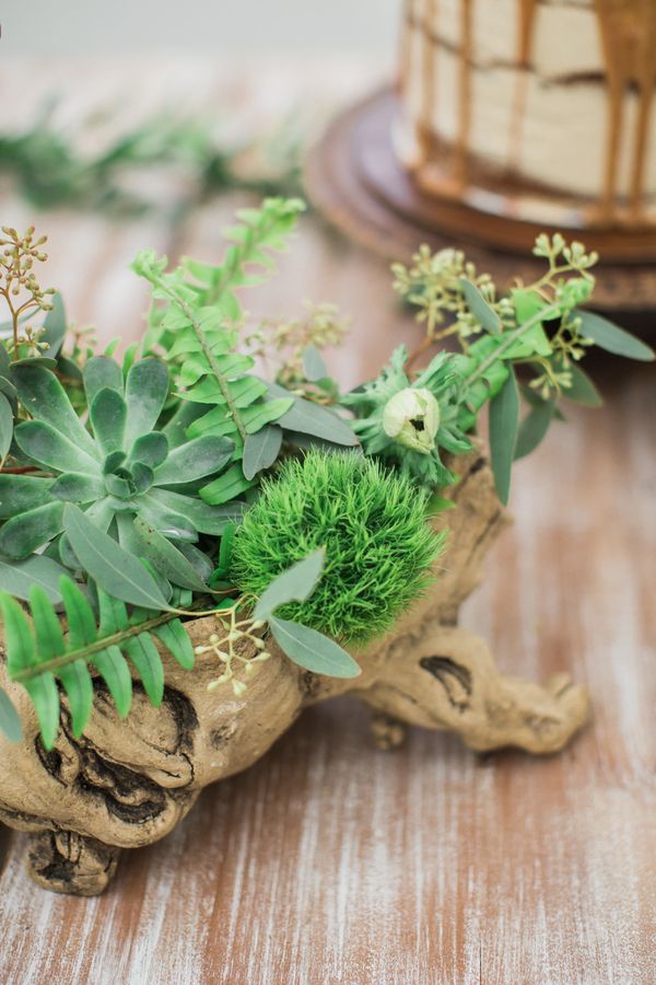  Farm to Table Wedding Inspo in Greenery