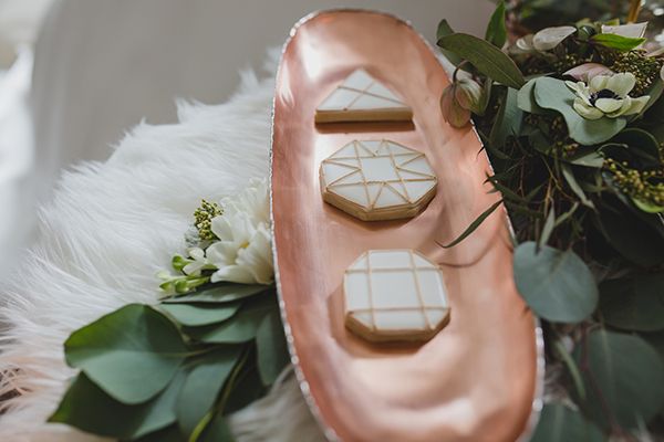  Geometric Wedding Inspiration with Vintage Touches