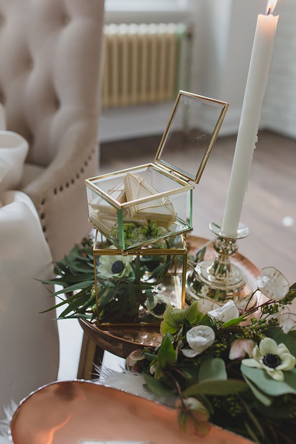  Geometric Wedding Inspiration with Vintage Touches