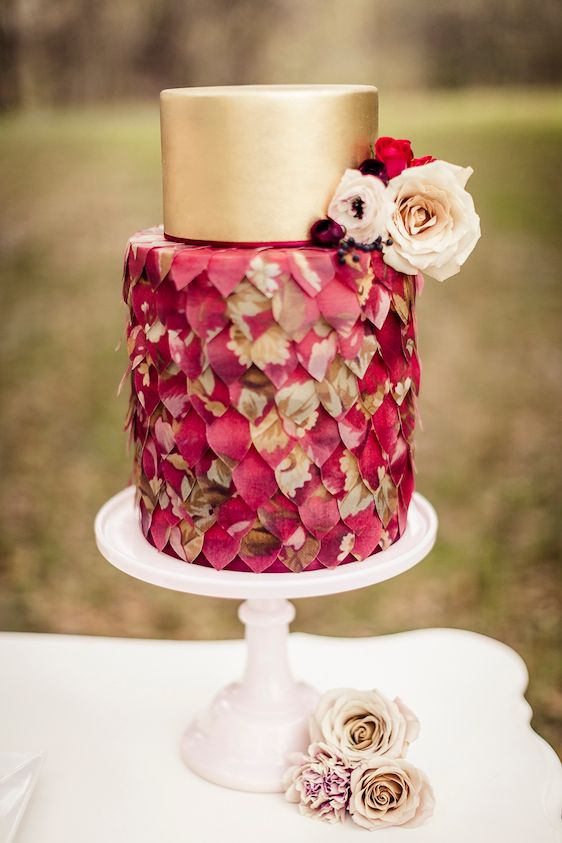 Marsala Wedding Inspiration: Pantone Color of the Year! @perfectpalette