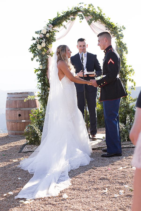  Ivy and Samuel's California Wedding with Stunning Views