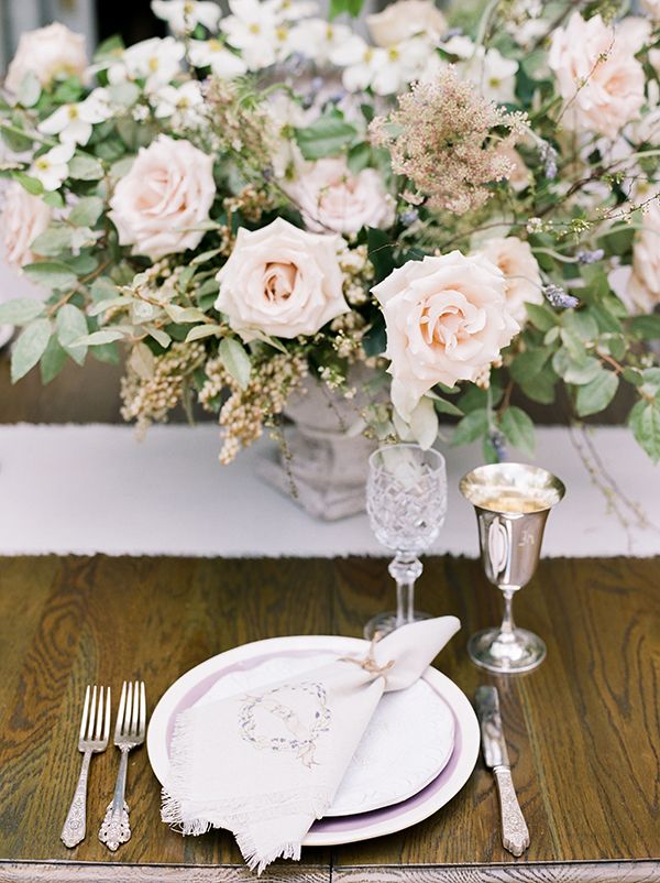 Elegant French Lavender Wedding Inspo