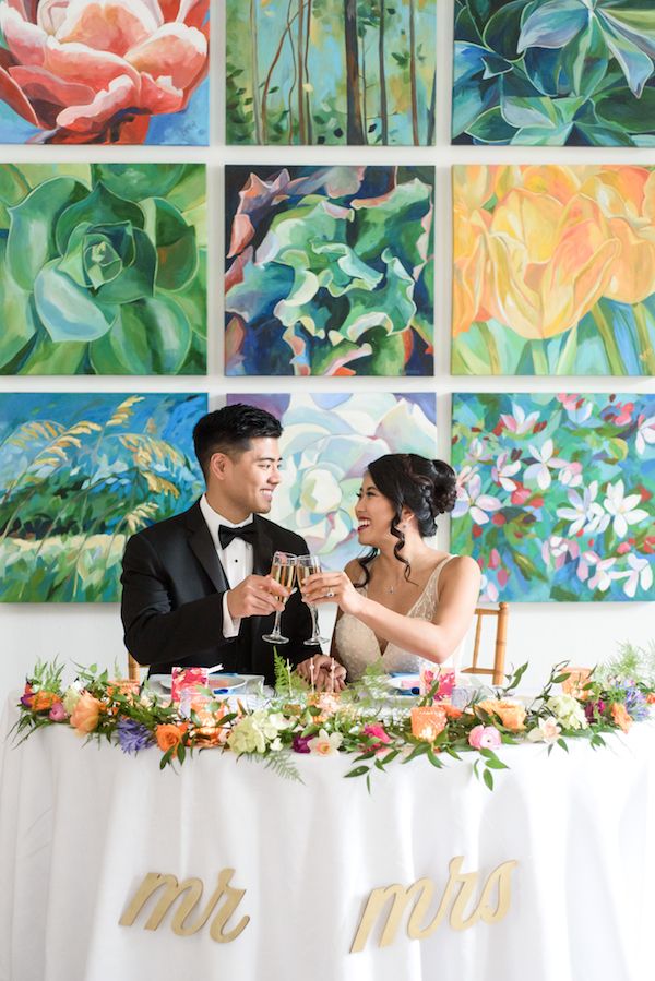  Colorful Abstract Painting and Floral Wedding