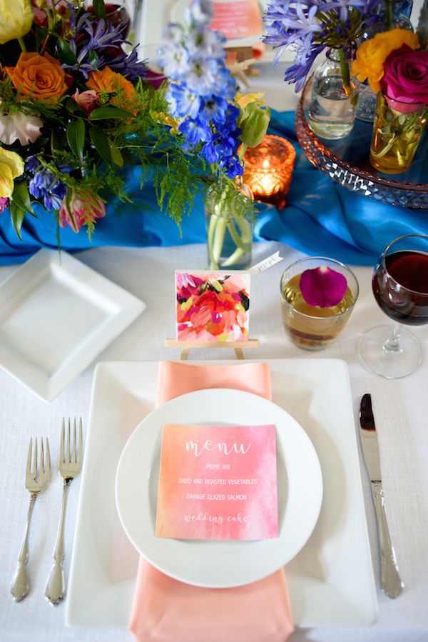  Colorful Abstract Painting and Floral Wedding