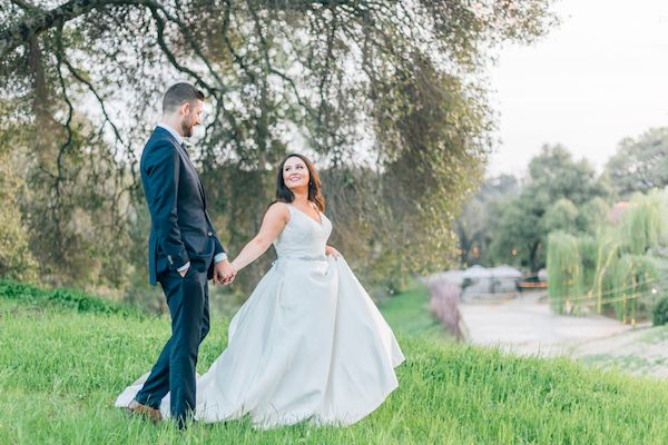  Union Hill Spring Wedding with Sweet Blooms Galore