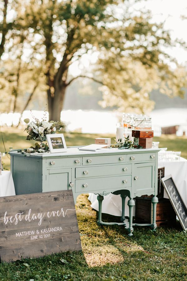  A Tuscan-Inspired Summer Fête in Wisconsin