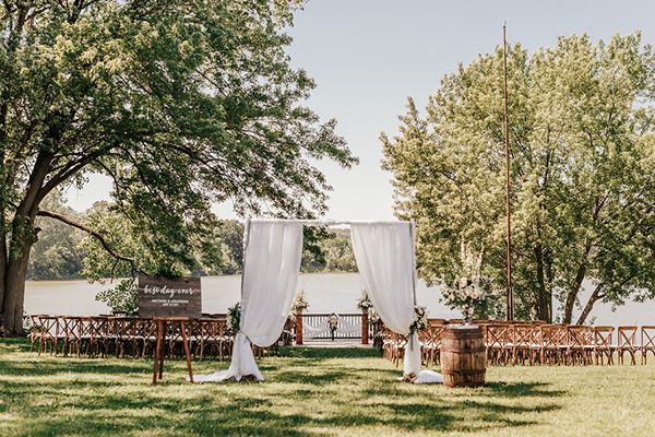  A Tuscan-Inspired Summer Fête in Wisconsin