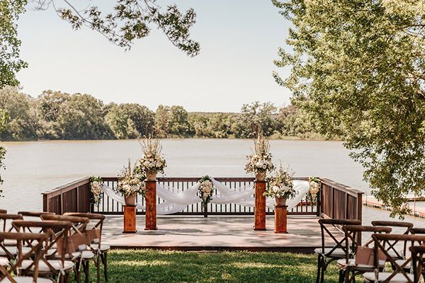  A Tuscan-Inspired Summer Fête in Wisconsin