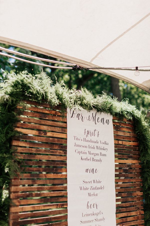  A Tuscan-Inspired Summer Fête in Wisconsin
