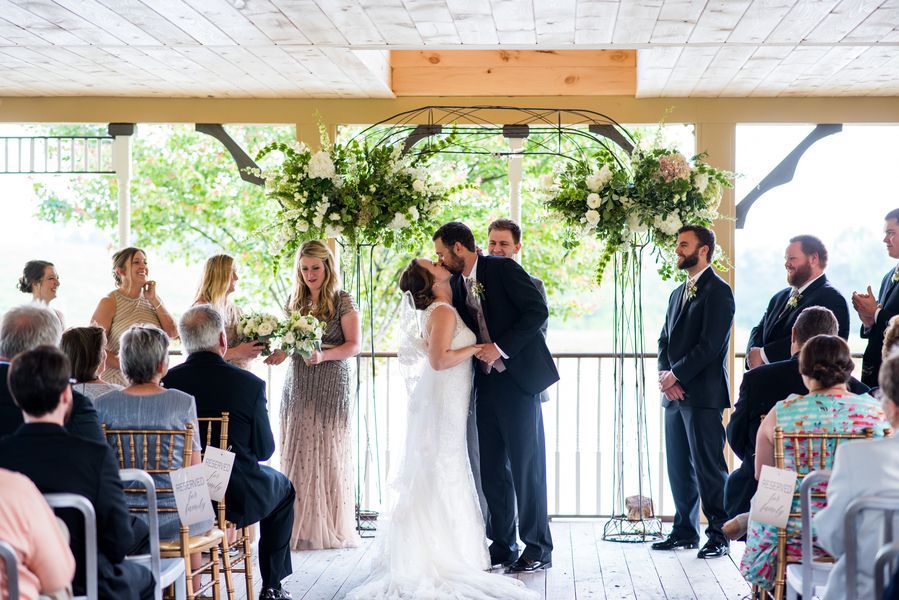 Lauren and Scott's Classic Vineyard Wedding in Georgia