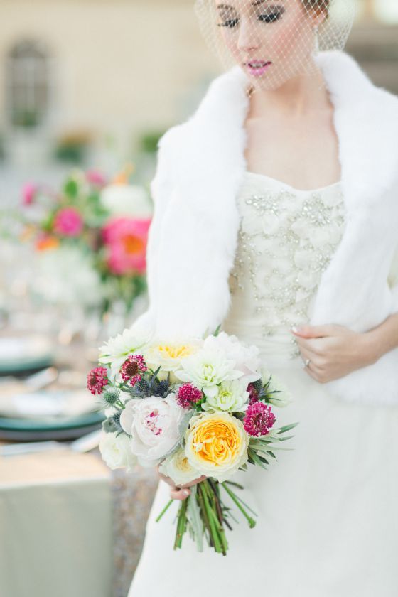 Styled Shoot | Urban Modern Rooftop - to see more: www.theperfectpalette.com - Photo by Allen Tsai Photography, Styled by Keestone Events