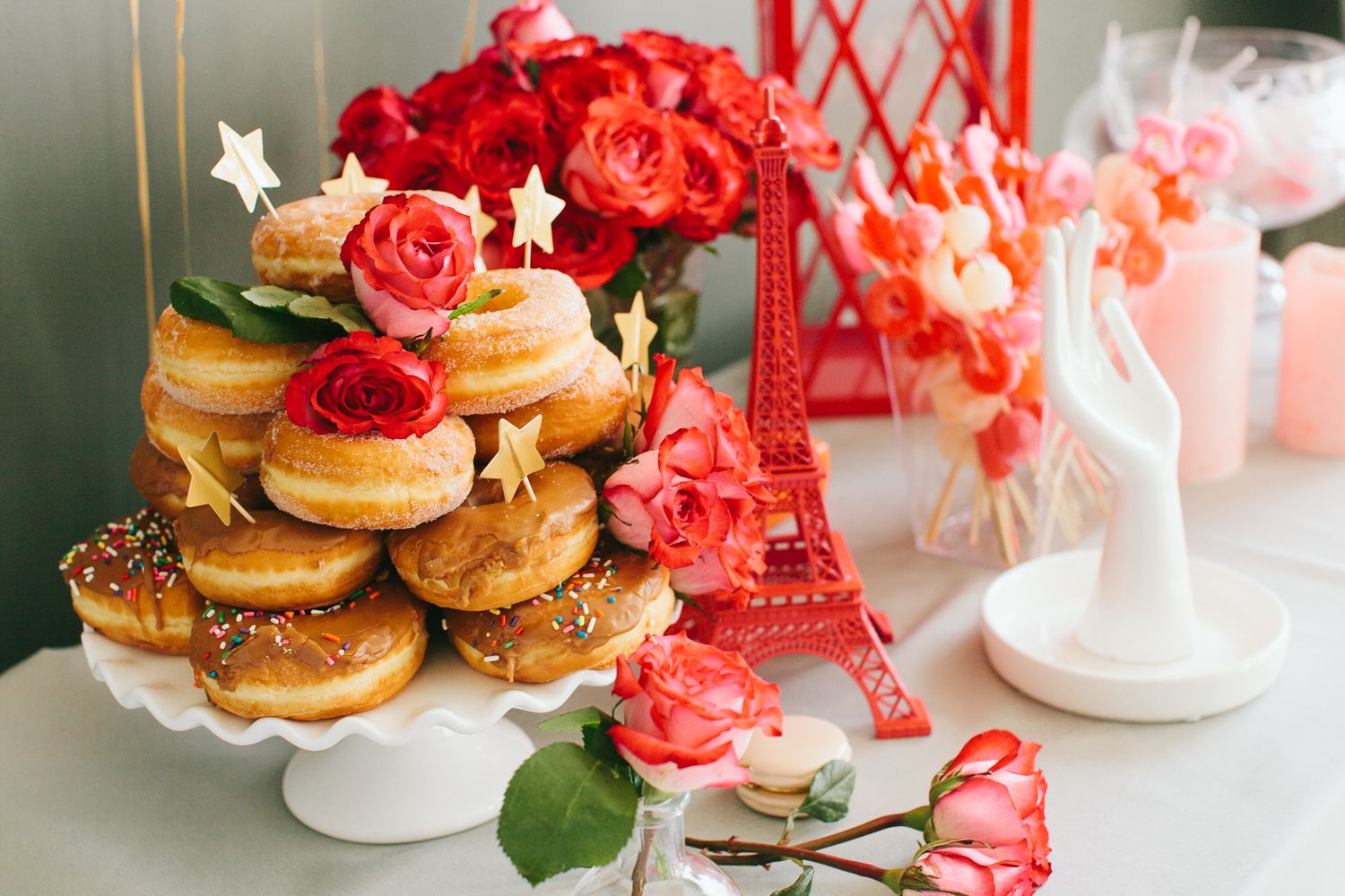  Girls Just Wanna Have Fun | Styled Shoot - to see more: http://www.theperfectpalette.com/2014/03/girls-just-wanna-have-fun-styled-shoot.html - photo by Brooke Stapleton, styled by Rachael Ellen Events