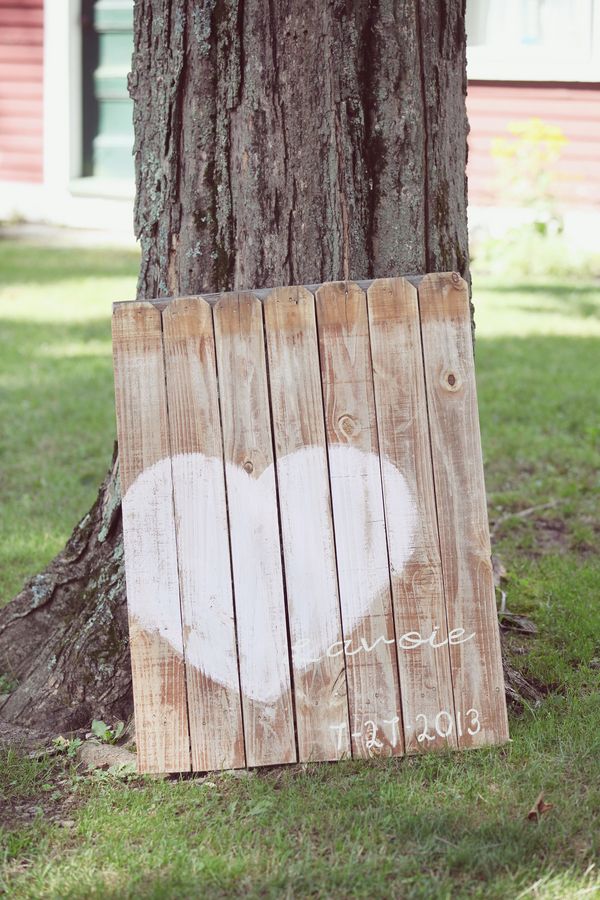 Jessica & Joey's Wedding | Colorful, Heartfelt & Handmade - to see more: www.theperfectpalette.com - photo by Dream Love Photography