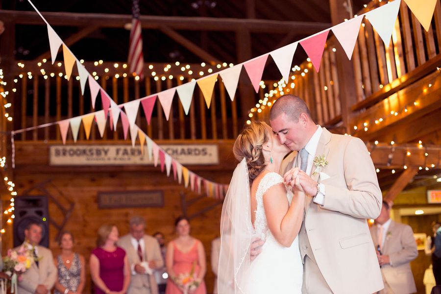 Jessica & Joey's Wedding | Colorful, Heartfelt & Handmade - to see more: www.theperfectpalette.com - photo by Dream Love Photography