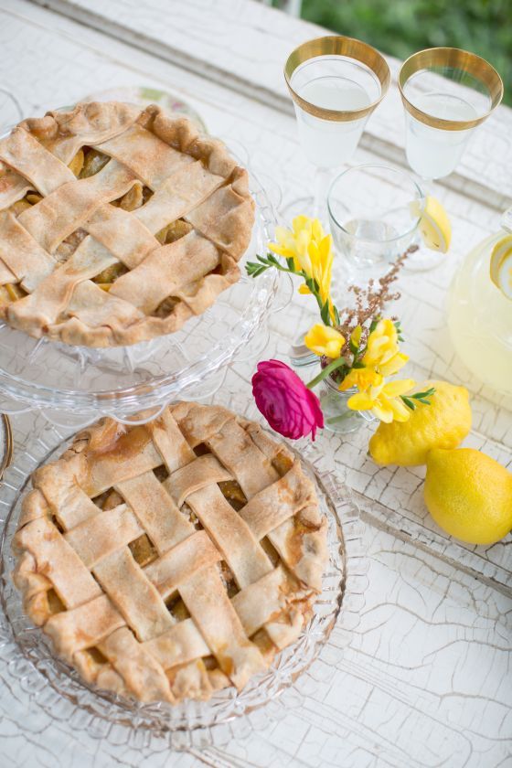  Sweeter than Honey - Pink and Yellow Styled Shoot - to see more: http://www.theperfectpalette.com - Styling by BRANDtabulous, Photography by Brio Art