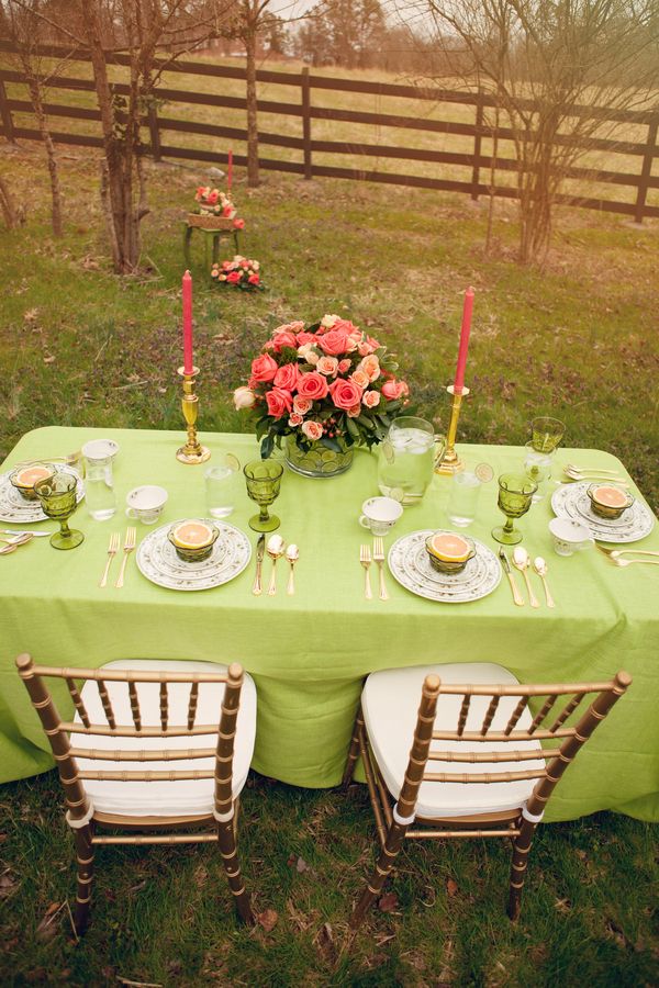 Coral, Graperfruit and a Twist of Lime - Styled Shoot - to see more: www.theperfectpalette.com - photo by Danielle Evans Photography, Floral Design by LB Floral