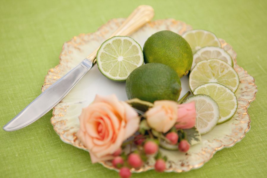 Coral, Graperfruit and a Twist of Lime - Styled Shoot - to see more: www.theperfectpalette.com - photo by Danielle Evans Photography, Floral Design by LB Floral