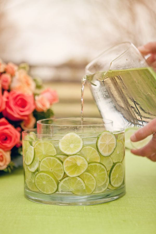 Coral, Graperfruit and a Twist of Lime - Styled Shoot - to see more: www.theperfectpalette.com - photo by Danielle Evans Photography, Floral Design by LB Floral