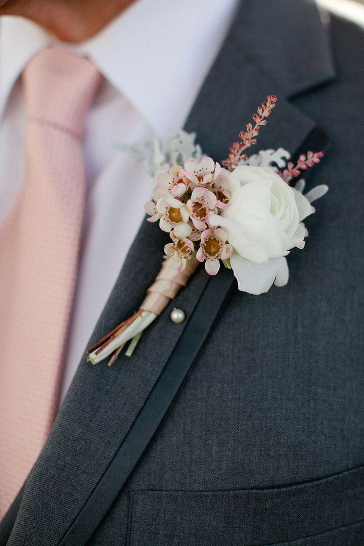 4 Ways to Style a Pink Wedding - to see more: http://www.theperfectpalette.com/ - color ideas for weddings!