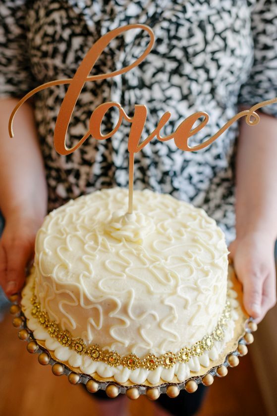 A Festive & Fabulous Engagement Party - photo by Lauren Rae Photography - http://www.theperfectpalette.com/ Styling by The Perfect Palette