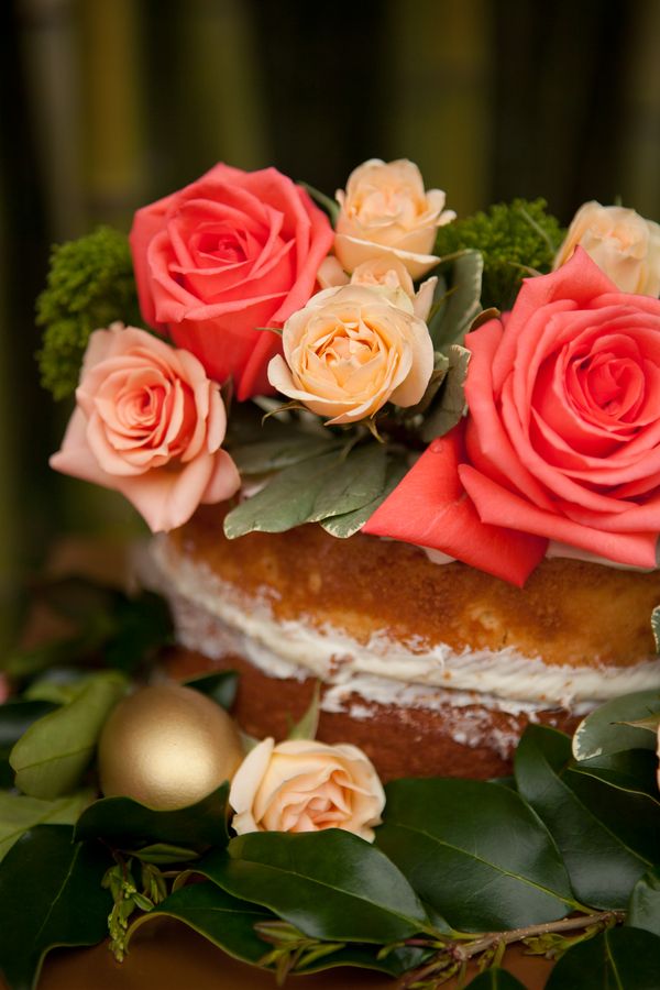 DIY Easter Centerpieces | Coral, Robin's Egg Blue + Gold - www.theperfectpalette.com photo by Danielle Evans Photography