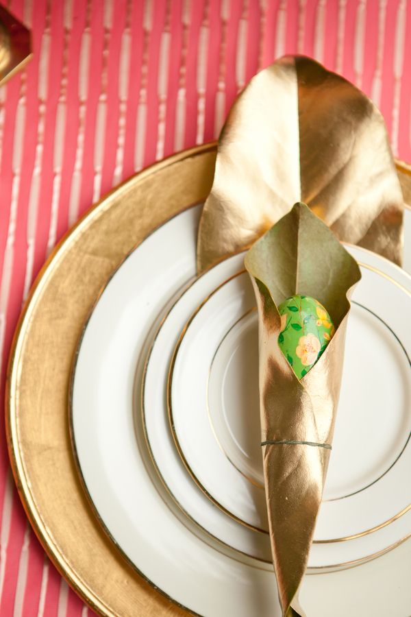 DIY Easter Centerpieces | Coral, Robin's Egg Blue + Gold - www.theperfectpalette.com photo by Danielle Evans Photography