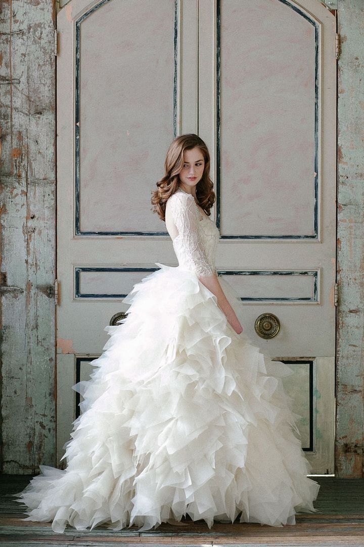 Sareh Nouri Spring 2015 Dress Collection www.theperfectpalette.com - Swoon-Worthy Wedding Gowns