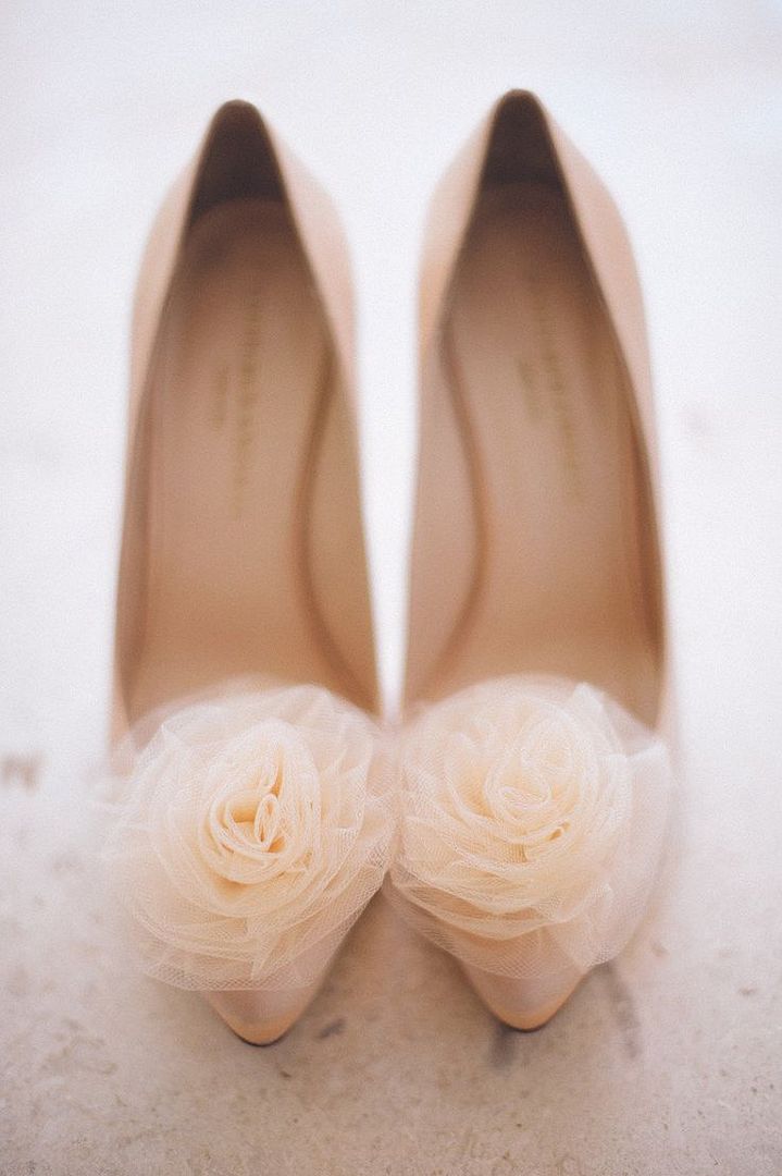 Now Trending: Blush Pink - www.theperfectpalette.com - Vintage Inspired Wedding Ideas