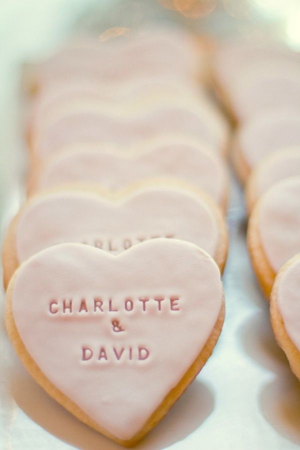 Now Trending: Blush Pink - www.theperfectpalette.com - Vintage Inspired Wedding Ideas