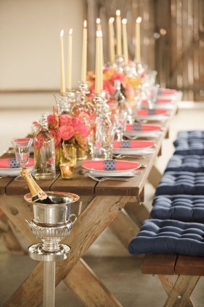 Navy Blue and Coral - www.theperfectpalette.com - Creative color palette ideas for weddings + parties