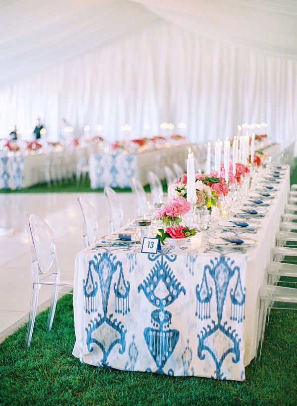 28 Creative Ways to Add Color to Your Wedding! www.theperfectpalette.com - Color Ideas for Weddings + Parties