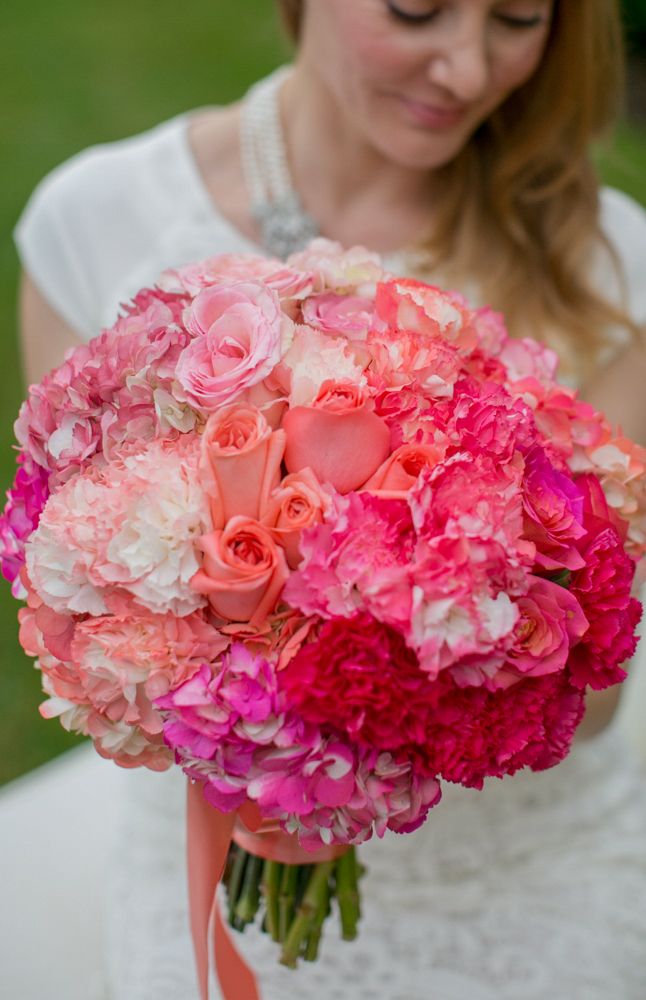 Lush + Lovely Centerpieces: www.theperfectpalette.com Photo by KMI Photography, Floral Design by Fiore Fine Flowers