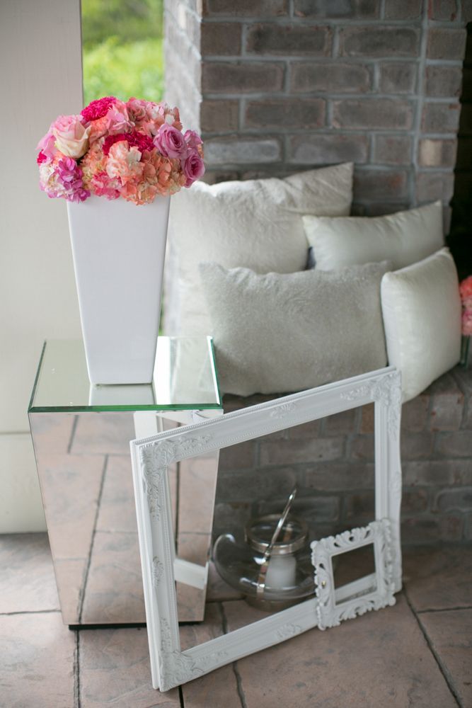 Styled shoot: www.theperfectpalette.com Photo by KMI Photography, Floral Design by Fiore Fine Flowers