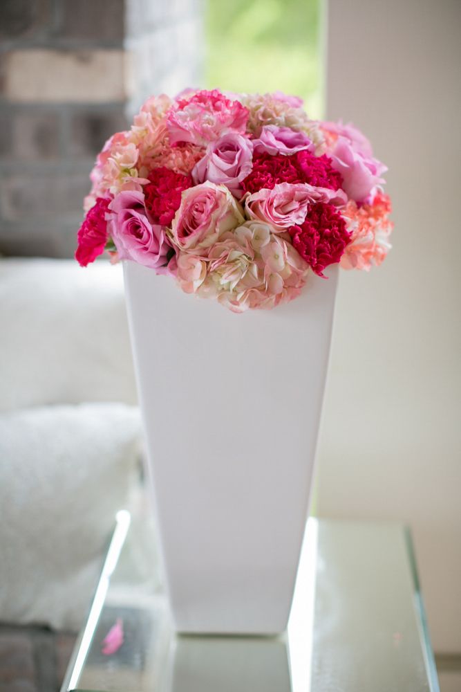 Lush + Lovely Centerpieces: www.theperfectpalette.com Photo by KMI Photography, Floral Design by Fiore Fine Flowers