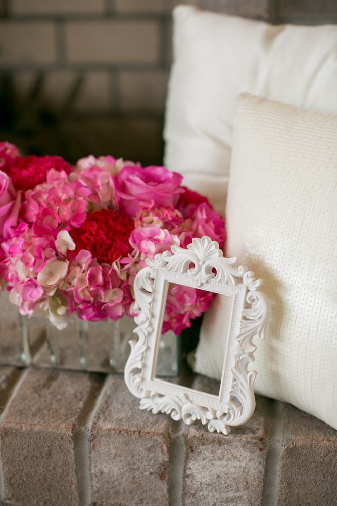 Lush + Lovely Centerpieces: www.theperfectpalette.com Photo by KMI Photography, Floral Design by Fiore Fine Flowers