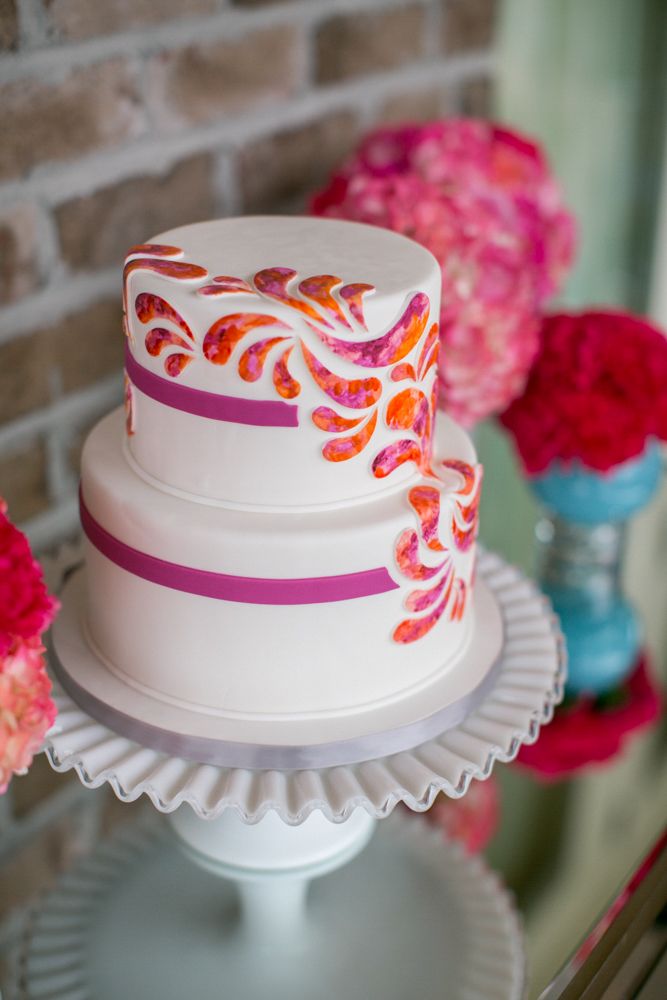 Creative Cake Design: www.theperfectpalette.com Photo by KMI Photography, Floral Design by Fiore Fine Flowers