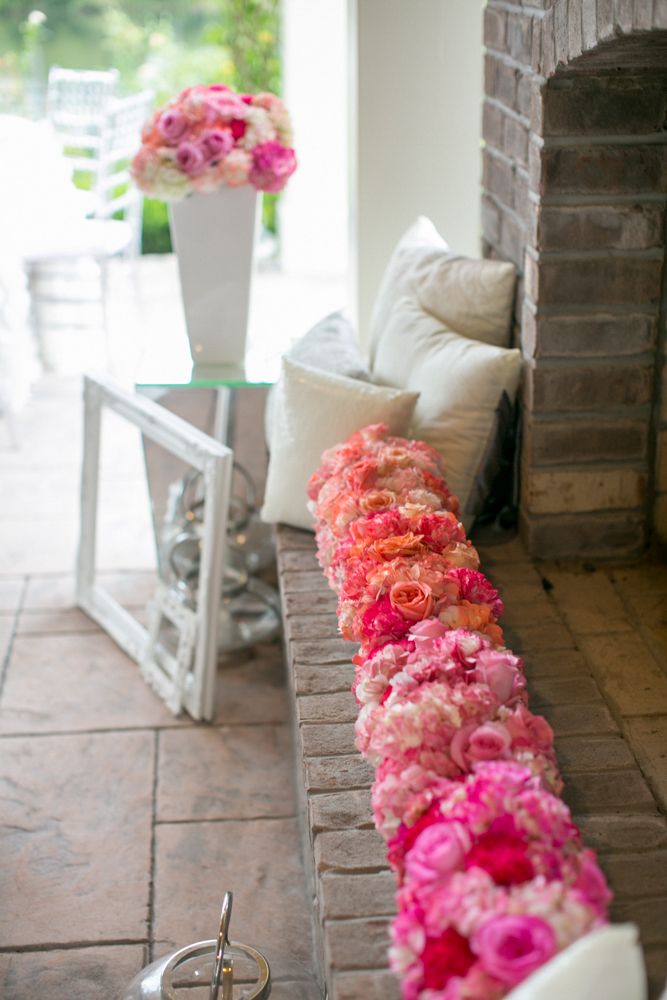 Gorgeous floral design: www.theperfectpalette.com Photo by KMI Photography, Floral Design by Fiore Fine Flowers