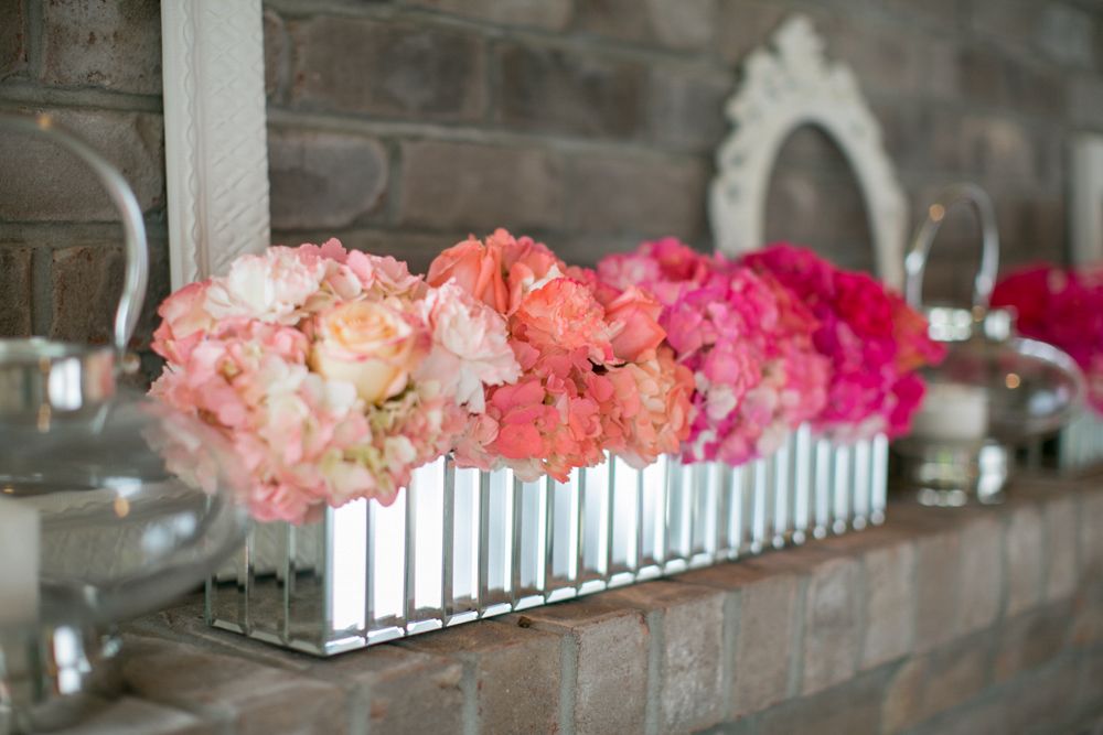 Ombre Centerpiece Idea: www.theperfectpalette.com Photo by KMI Photography, Floral Design by Fiore Fine Flowers