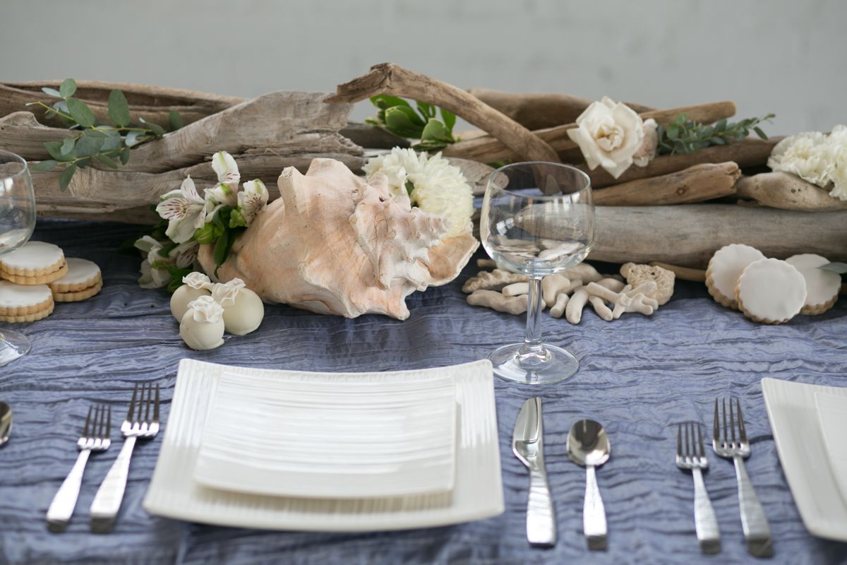 Ocean Chic: Styled Pretty - www.theperfectpalette.com - Color Ideas for Weddings + Parties