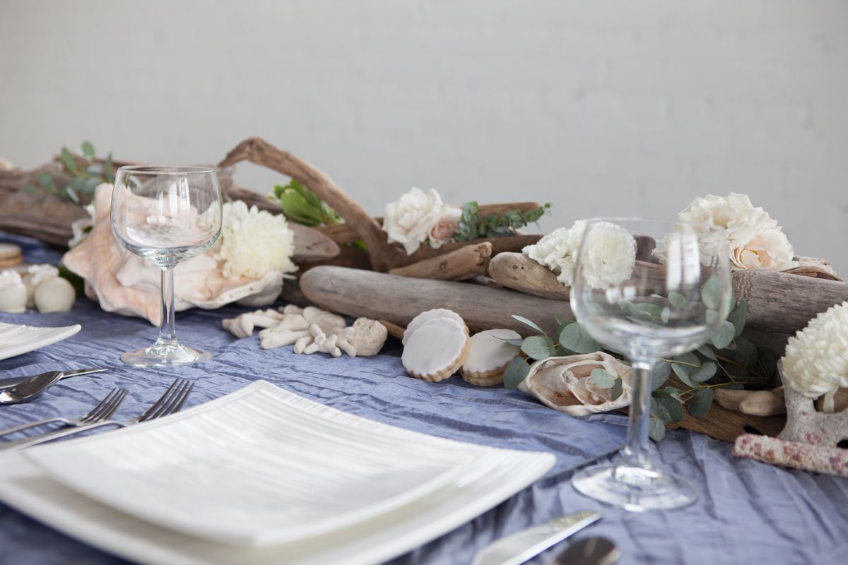 Ocean Chic: Styled Pretty - www.theperfectpalette.com - Color Ideas for Weddings + Parties