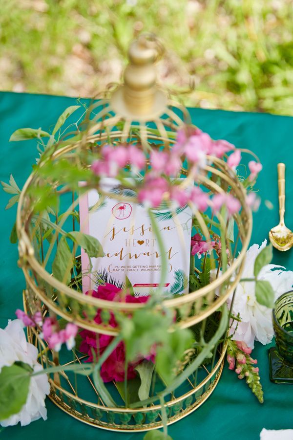 Bright Flamingos + Exotic Palms: Fuchsia Meets Emerald Green - Wojoimage Photography www.theperfectpalette.com Styled by Heartily Wed